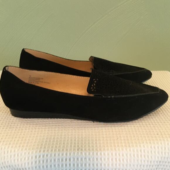 XOXO Shoes - XOXO Classic Black Loafers